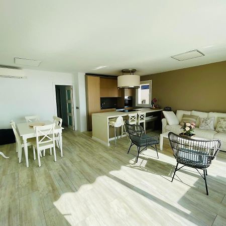 Apartamento La Marina2 Seaview With Amazing Terrace Sitges Exterior foto